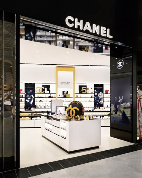 what to buy from chanel in paris|biggest chanel store in paris.